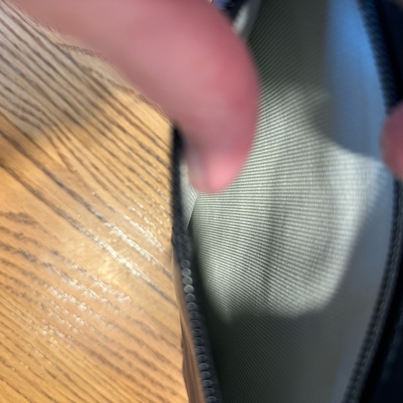 Bradley of London Navy Blue Leather Pocket Zip Cross-body Purse NWT - Picture 5 of 10